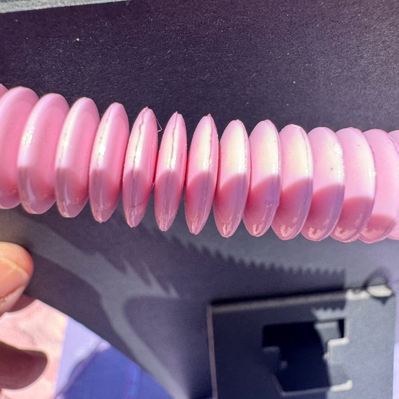 Retro Funky Pink Bead Necklace - Picture 5 of 7